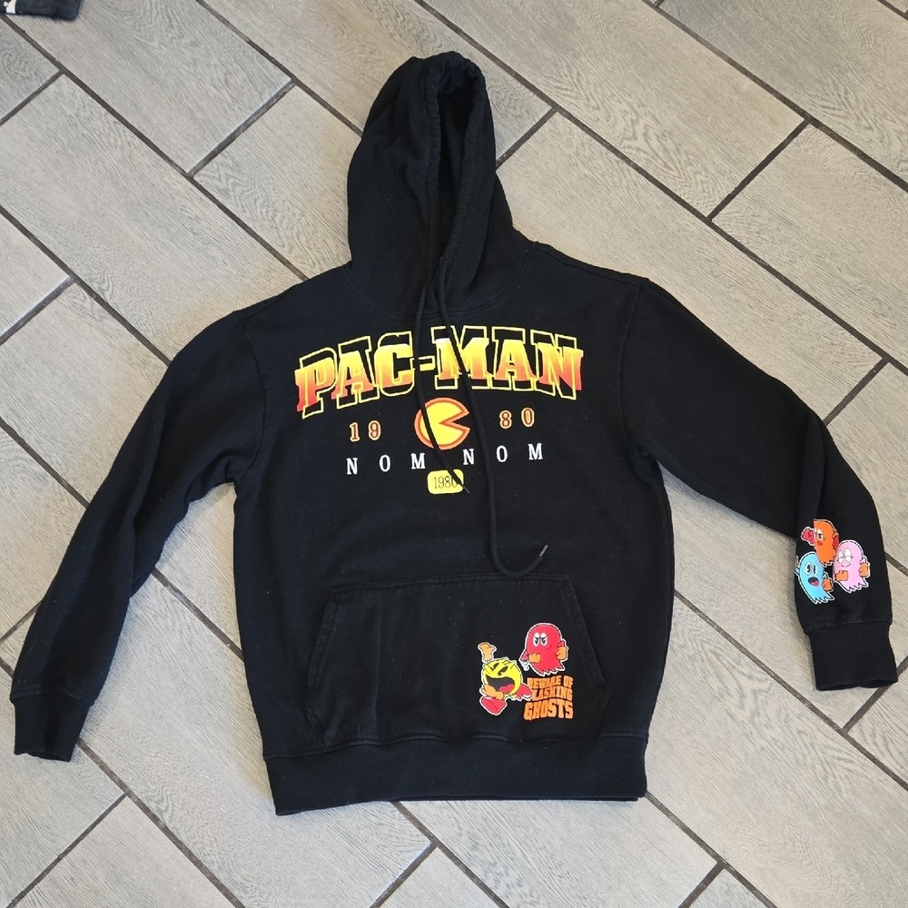 Pac-Man 1980 Nom Nom Graphic‎ Hoodie Black Retro Arcade Gaming Sweatshirt Mens